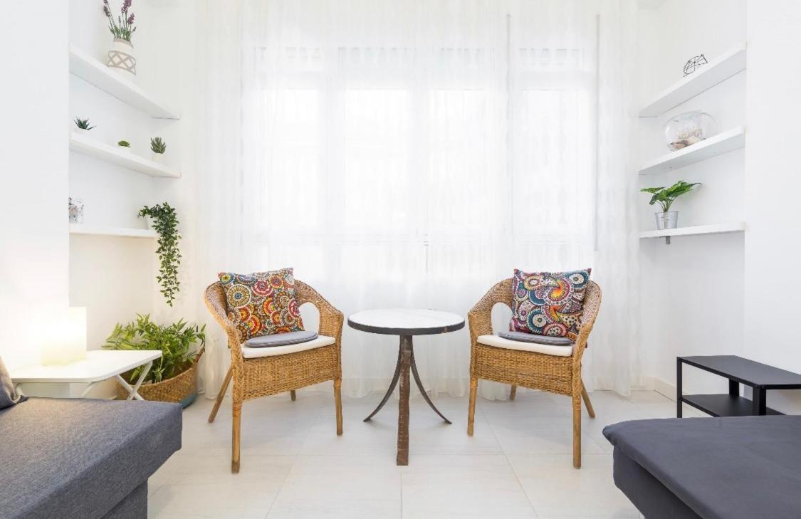 Suite Homes Santa Lucia マラガ エクステリア 写真